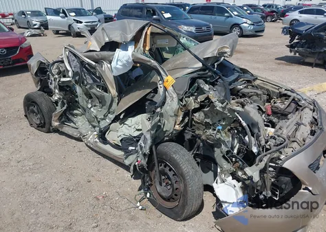 2010 Toyota Corolla Le z USA, uszkodzony, nr VIN 2T1BU4EE4AC531525